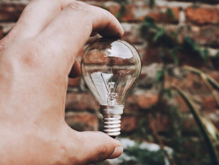 How to Save Energy in the Kitchen Every Day | UK Guide